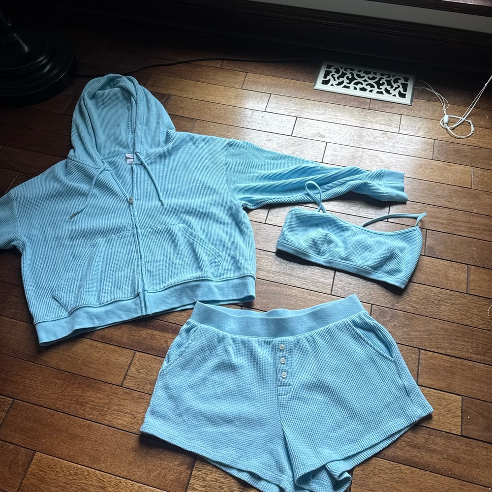 Auden High Waist Blue Knit Shorts